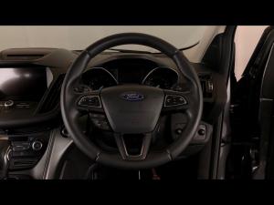 Ford Kuga 1.5T Ambiente auto - Image 8