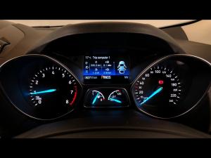 Ford Kuga 1.5T Ambiente auto - Image 9