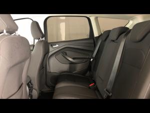 Ford Kuga 1.5T Ambiente auto - Image 11