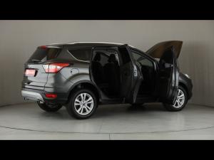 Ford Kuga 1.5T Ambiente auto - Image 31