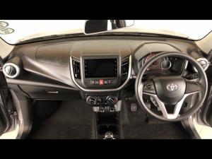 Toyota Vitz 1.0 XR manual - Image 6