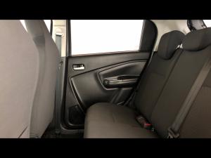 Toyota Vitz 1.0 XR manual - Image 11