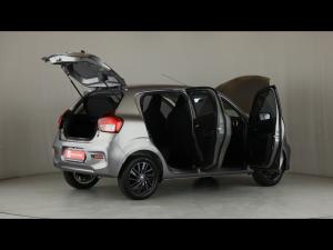 Toyota Vitz 1.0 XR manual - Image 31