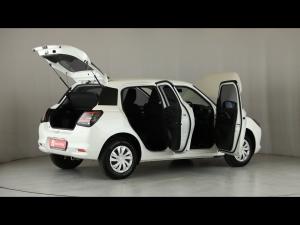 Suzuki Swift 1.2 GL - Image 31