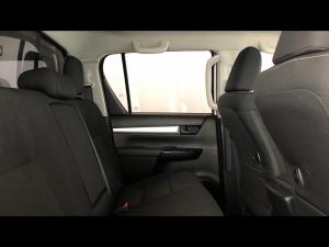 Toyota Hilux 2.4GD-6 double cab 4x4 Raider auto - Image 12
