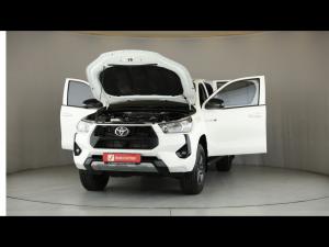 Toyota Hilux 2.4GD-6 double cab 4x4 Raider auto - Image 28