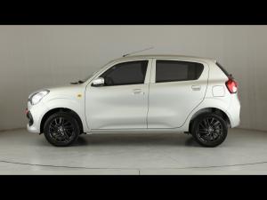 Toyota Vitz 1.0 XR manual - Image 22