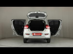 Toyota Vitz 1.0 XR manual - Image 24