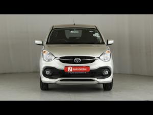 Toyota Vitz 1.0 XR manual - Image 4