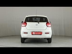 Toyota Vitz 1.0 XR manual - Image 5