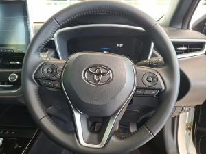 Toyota Corolla Cross 1.8 HEV XS - Image 8