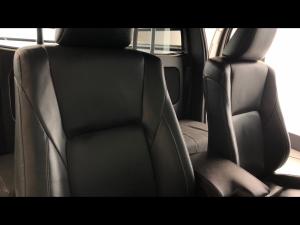 Toyota Hilux 2.8GD-6 Xtra cab Legend 50 - Image 11