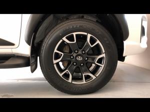 Toyota Hilux 2.8GD-6 Xtra cab Legend 50 - Image 17