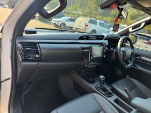 Toyota Hilux 2.8GD-6 48V double cab 4x4 Legend RS - Image 7