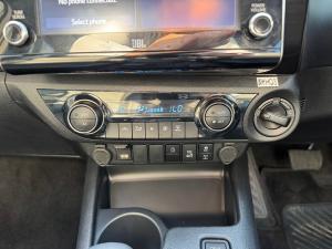 Toyota Hilux 2.8GD-6 48V double cab 4x4 Legend RS - Image 15