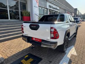 Toyota Hilux 2.8GD-6 48V double cab 4x4 Legend RS - Image 2
