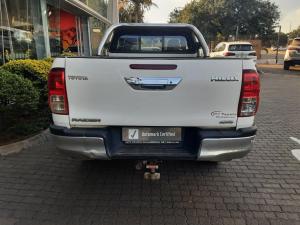 Toyota Hilux 2.4 GD-6 RB Raider automaticE/CAB - Image 5