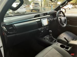 Toyota Hilux 2.4 GD-6 RB Raider automaticE/CAB - Image 7