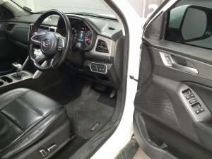 GWM P-SERIES 2.0TD DLX 4X4 automatic D/C - Image 12