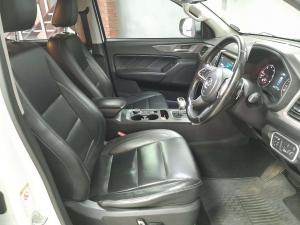 GWM P-SERIES 2.0TD DLX 4X4 automatic D/C - Image 8