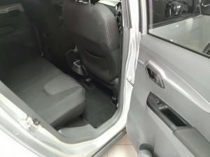 Mahindra KUV 100 1.2 K6+ NXT - Image 12