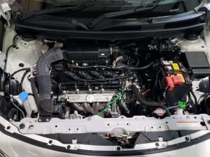 Suzuki Baleno 1.5 GLX automatic - Image 18