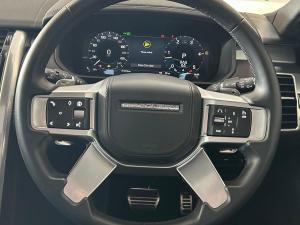 Land Rover Discovery D350 Dynamic HSE - Image 21