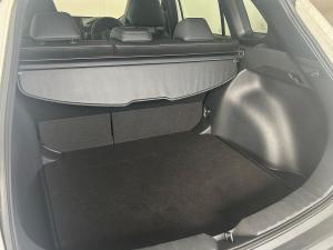 Toyota Corolla Cross 1.8 Hybrid XS - Image 29