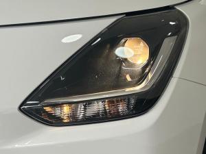 Suzuki Swift 1.2 GL+ manual - Image 12