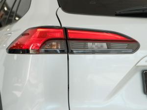 Toyota Corolla Cross 1.8 Hybrid XR - Image 17