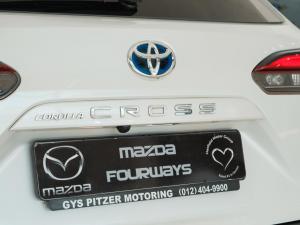 Toyota Corolla Cross 1.8 Hybrid XR - Image 24