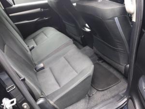 Toyota Hilux 2.8GD-6 double cab 4x4 Raider auto - Image 12