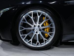 Mercedes-Benz SL SL43 - Image 13