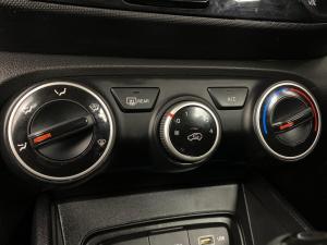 Hyundai Venue 1.0 Tgdi Motion DCT - Image 10