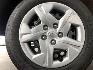 Hyundai Venue 1.0 Tgdi Motion DCT - Image 18