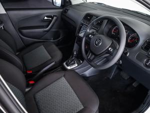 Volkswagen Polo Vivo hatch 1.6 Life - Image 2