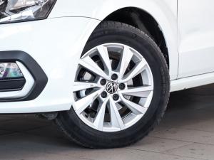 Volkswagen Polo Vivo hatch 1.6 Life - Image 7