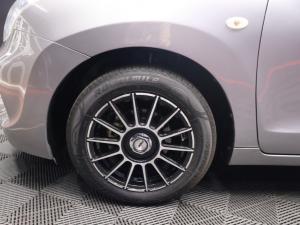 Toyota Starlet 1.4 Xi - Image 8