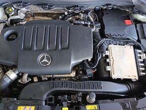 Mercedes-Benz GLA GLA200d Progressive - Image 10