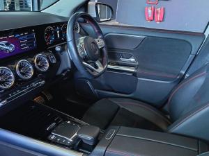 Mercedes-Benz GLA GLA200d Progressive - Image 18