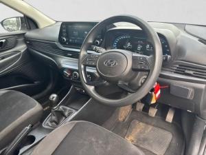 Hyundai i20 1.0T Fluid manual - Image 16