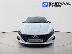 Hyundai i20 1.0T Fluid manual - Image 2