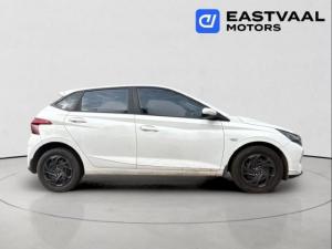 Hyundai i20 1.0T Fluid manual - Image 5