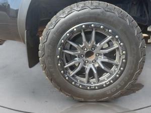 Nissan Navara 2.5DDTi double cab Pro-4X 4x4 - Image 8