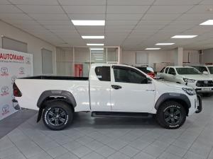 Toyota Hilux 2.4GD-6 Xtra cab Raider manual - Image 3