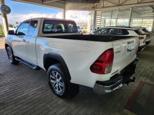 Toyota Hilux 2.8GD-6 Xtra cab 4x4 Legend 50 - Image 15