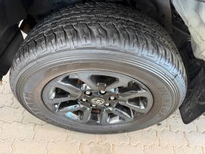 Toyota Hilux 2.8GD-6 double cab Legend auto - Image 16