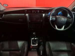 Toyota Fortuner 2.4GD-6 auto - Image 6