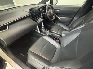 Toyota Corolla Cross 1.8 Hybrid XS - Image 7