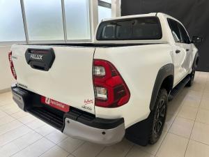 Toyota Hilux 2.8GD-6 double cab 4x4 Legend RS manual - Image 2
